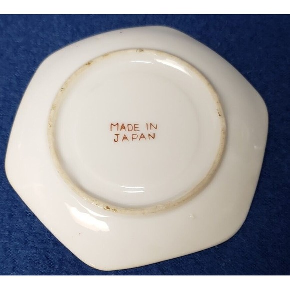 Vintage Saucer Made in Japan 3.25" Hexagon W/Gold Trim Floral - Picture 2 of 2